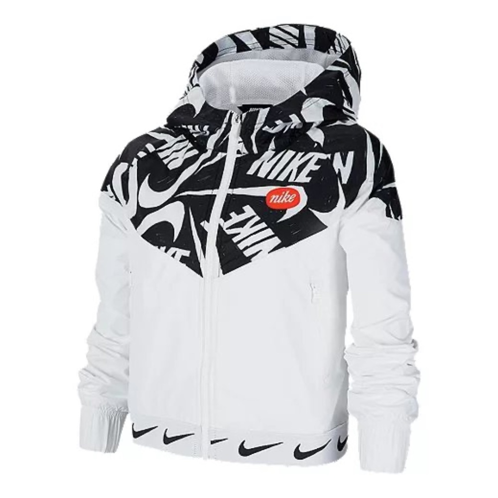 BRAND NEW girl Nike wind runner jacket size S